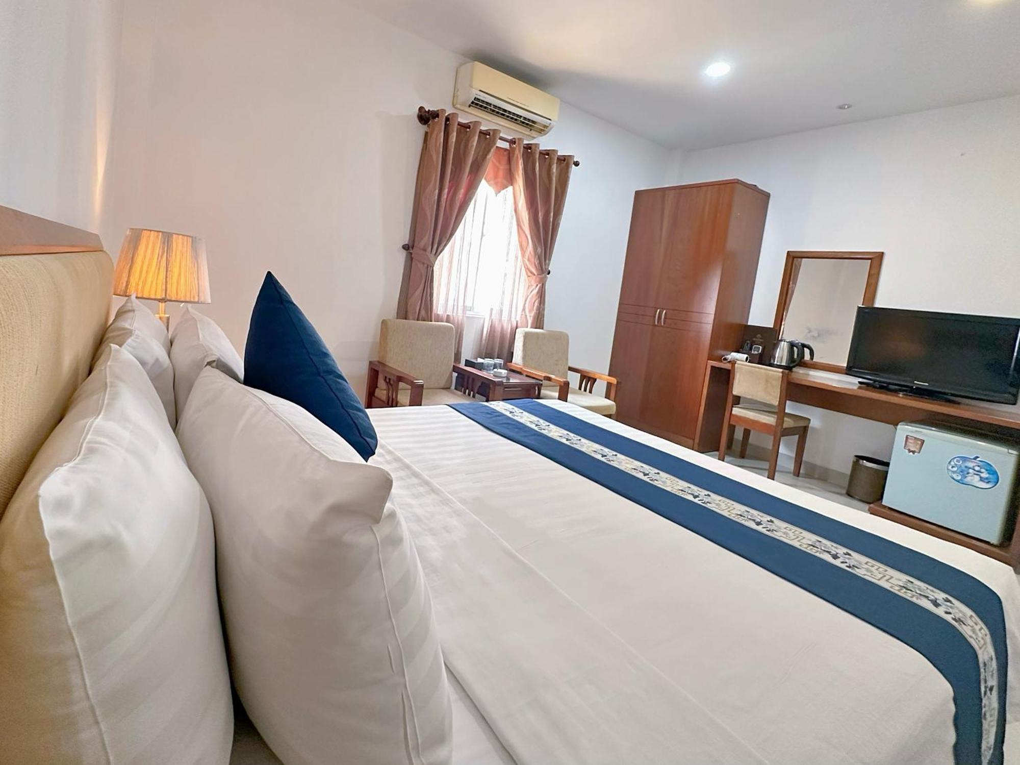 Ruby Star Hotel- Near Ben Thanh Market Ho Chi Minh City Exterior photo
