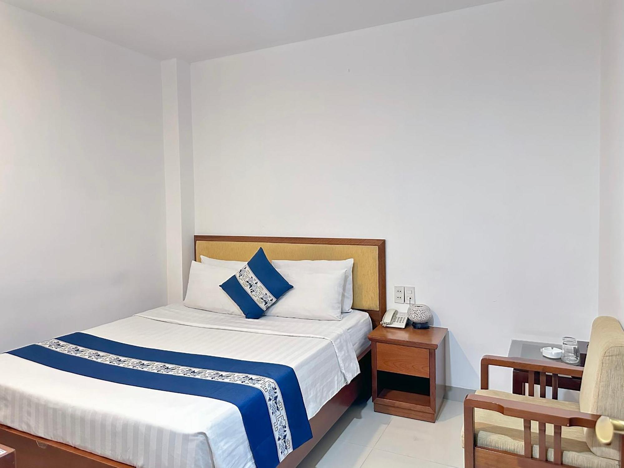 Ruby Star Hotel- Near Ben Thanh Market Ho Chi Minh City Exterior photo